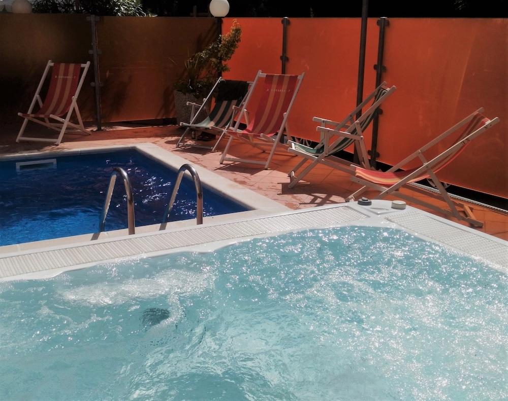 Hotel Prestige Rimini Exteriér fotografie