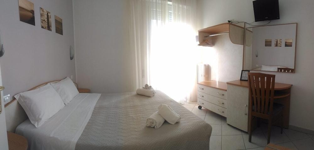 Hotel Prestige Rimini Exteriér fotografie